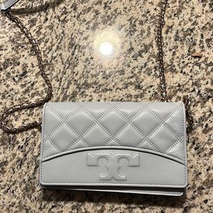 Wallet on a chain, Tory Burch light blue purse, excellent condition